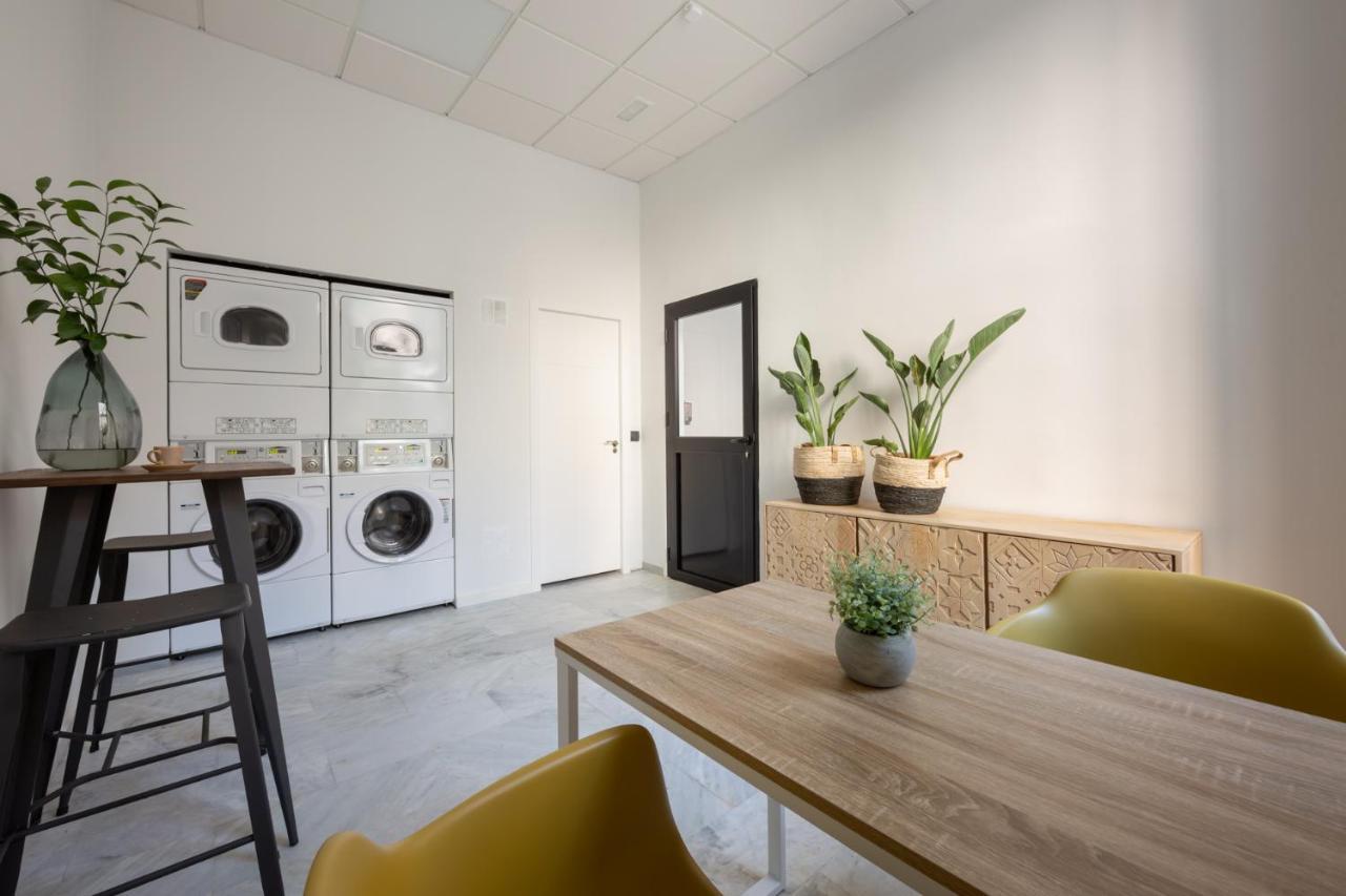 Flipco Malaga Apartment Luaran gambar